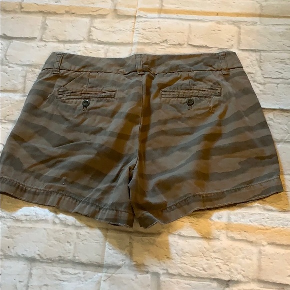 JCrew bundle of shorts - Picture 6 of 7